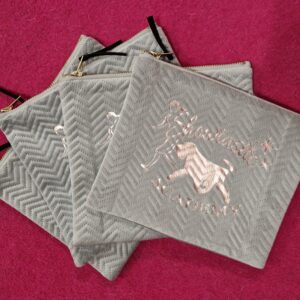 SA - samettipussukka