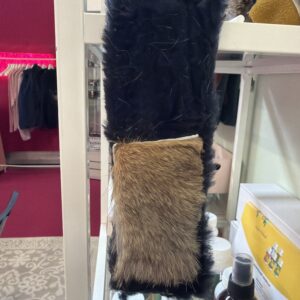 Kaninkarvariepu vingulla, pieni